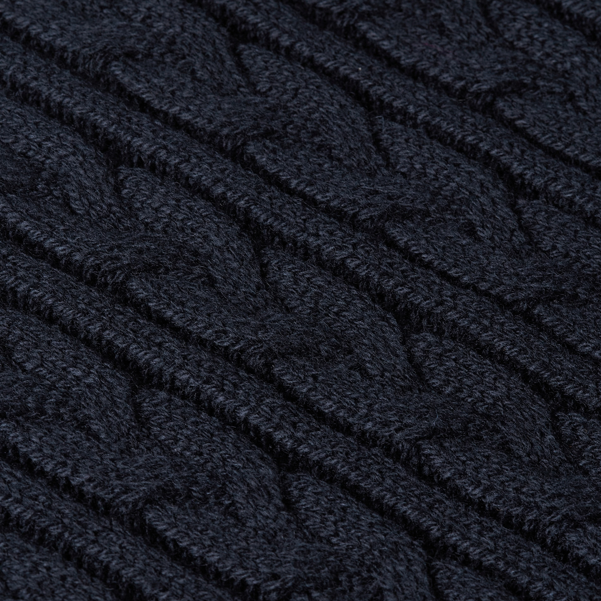 Heavy Seawool Cable Crewneck Bundle