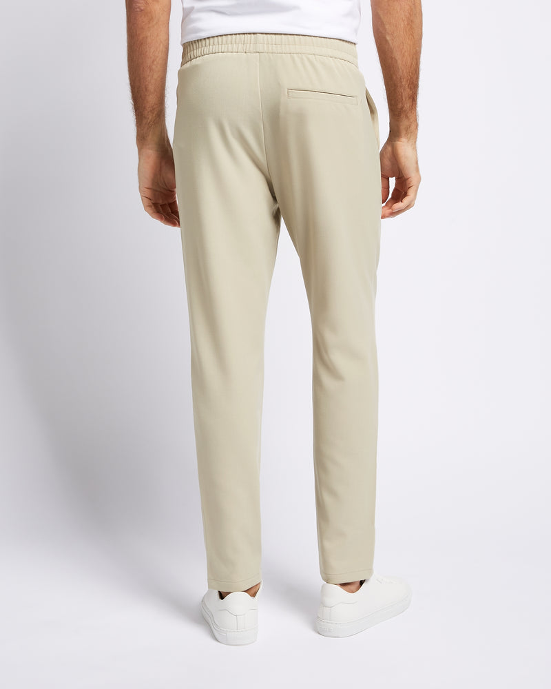 Relaxed Performance Pants Sand