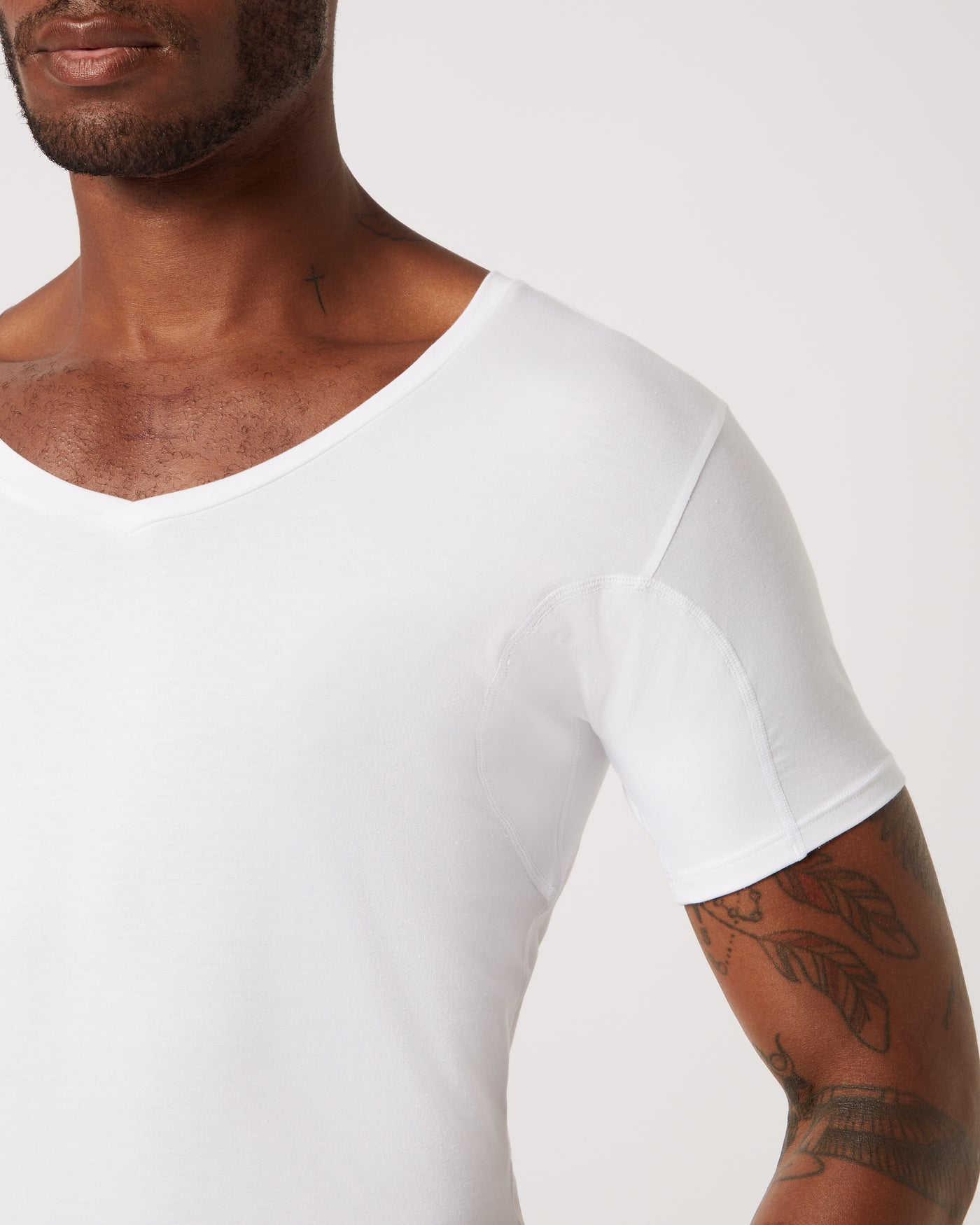 V-neck Undershirt 3-pack bundle
