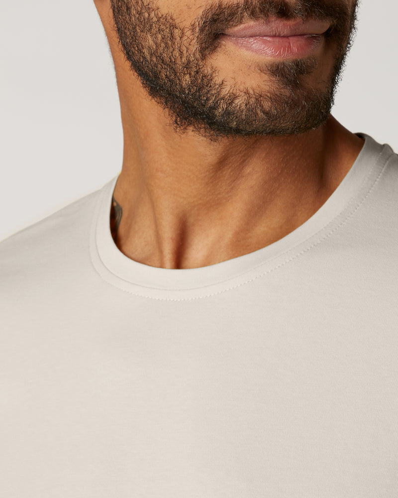 T-shirt sand